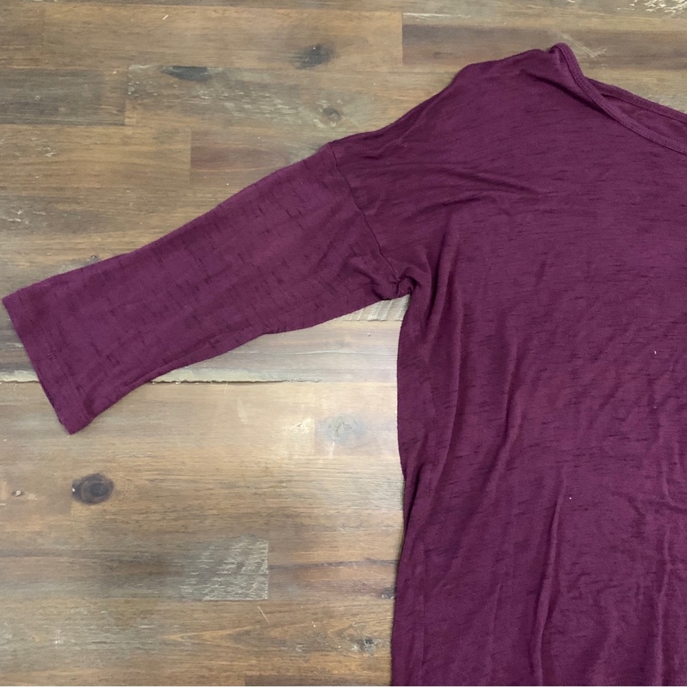 ✅ Ideology heathered maroon half sleeve lightweight workout shirt loose fit - Picture 5 of 9